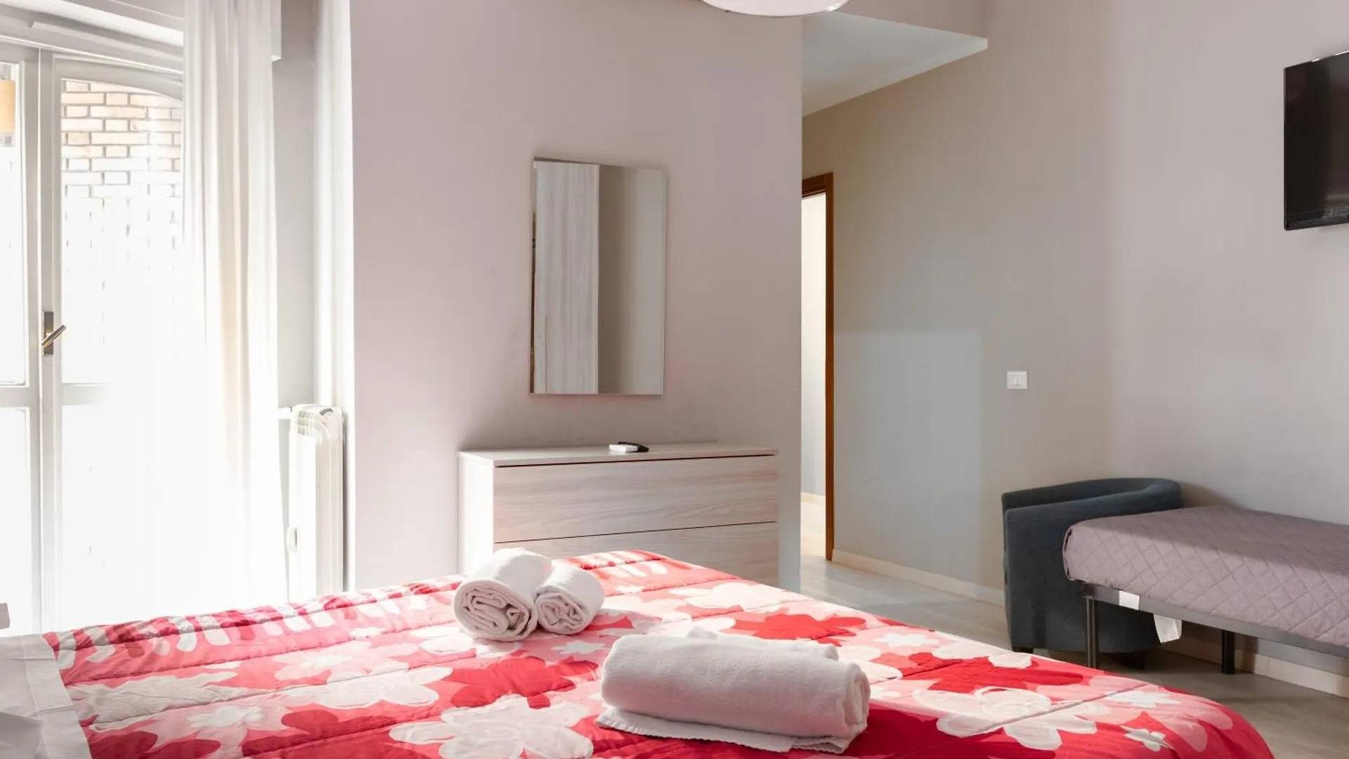 Affittacamere Alpino 76 Rome Guest house